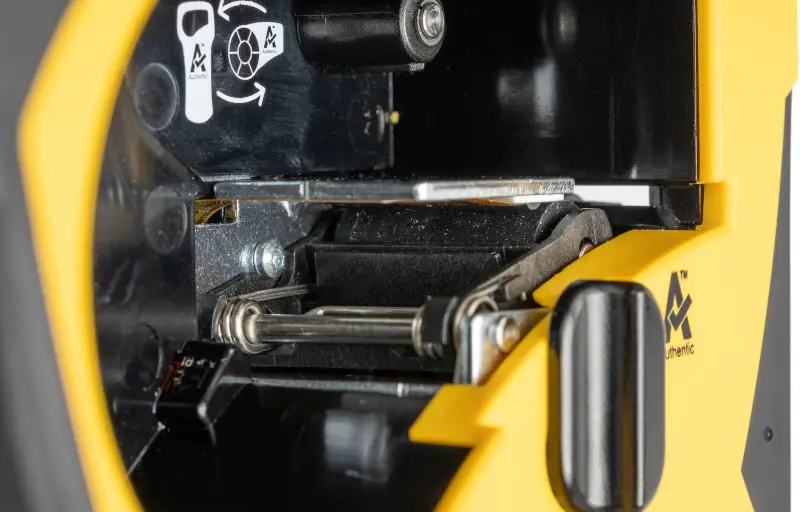 BRADY-M211-Portable-Bluetooth-Label-Printer-27