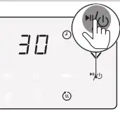 PHILIPS Airfryer HD927X - Press the On-Off button to start the keep warm mode