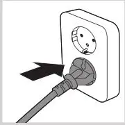 PHILIPS Airfryer HD927X - Put the plug in the wall outlet