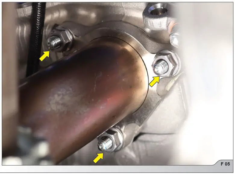 AKRAPOVIC-Yamaha-YZ450F-Exhaust-System-fig 11