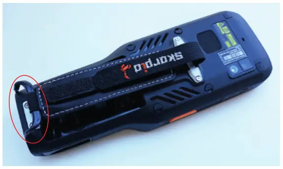 DATALOGIC SKORPIO X5 Rugged Mobile Computer- BATTERY INSTALLATION 2