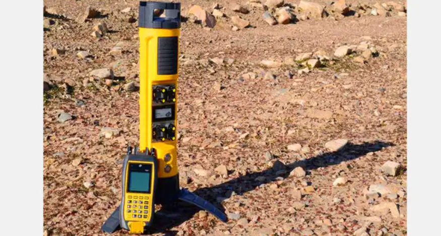 Detnet Tds-00021 Commander System Technical Data Sheet User Manual