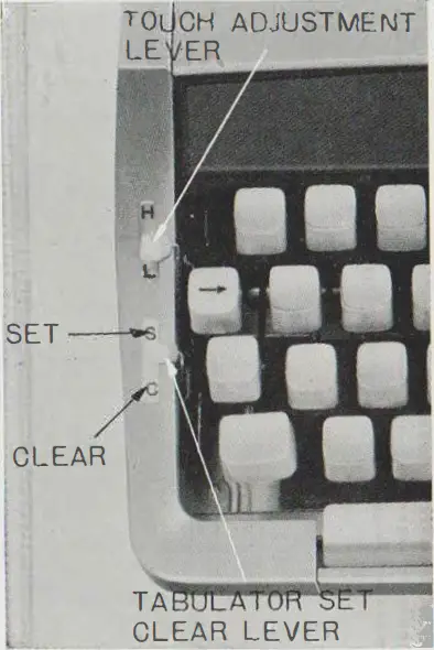 LONDON-TYPEWRITERS-Prestige-710-Pro-Line-Typewriter-fig-6