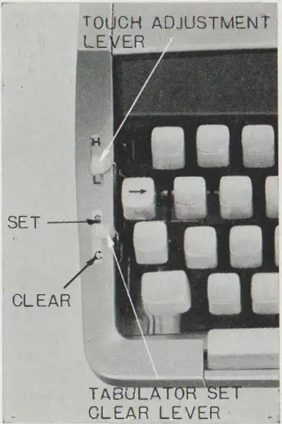 LONDON-TYPEWRITERS-Prestige-710-Pro-Line-Typewriter-fig-8