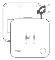 tado 104005 Wireless Smart Thermostat Starter Kit V3+ with Hot Water Control - Remove the battery