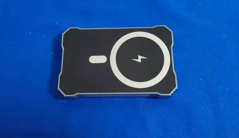 Shenzhen Deshengxing Industrial S1 Wireless Charger User Manual