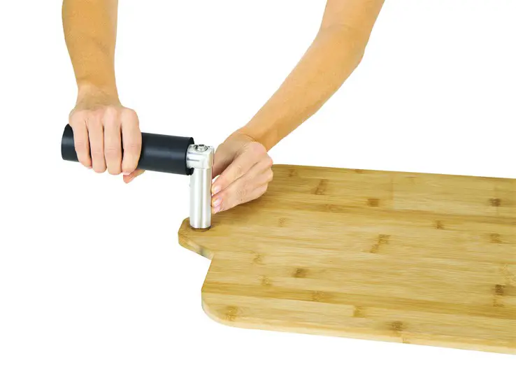 Vive LVA2039 Foot Anchor Instruction Manual - Assmblya