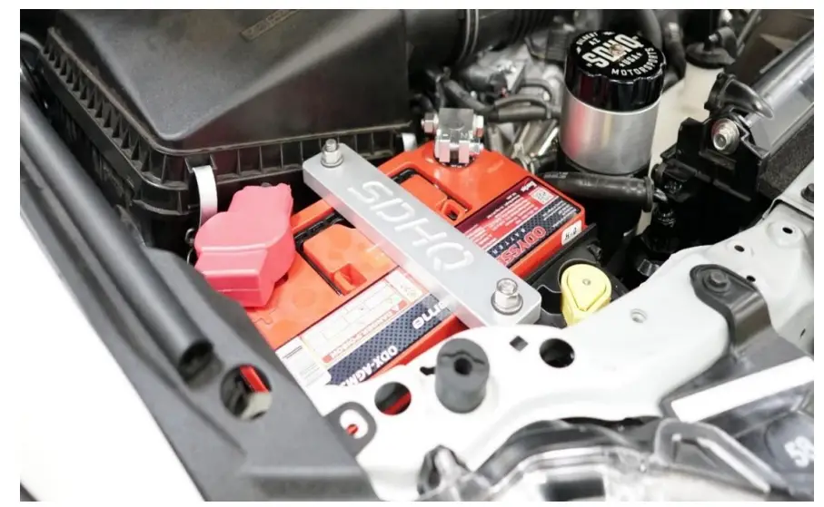 SDHQ 52 3001 200 2008 2021 Toyota Land Cruiser and Lexus LX 570 Dual Battery Tray Kit - M6 S.S. Hex Bolts 14