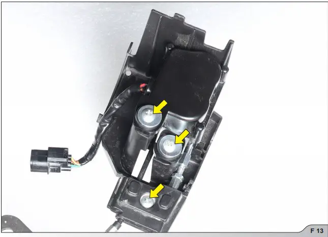 AKRAPOVI Exhaust System Slip-Online f 13