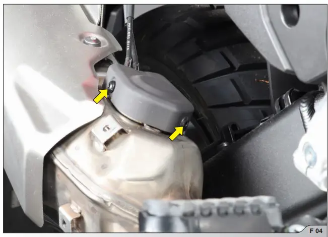 AKRAPOVI Exhaust System Slip-Online f 4