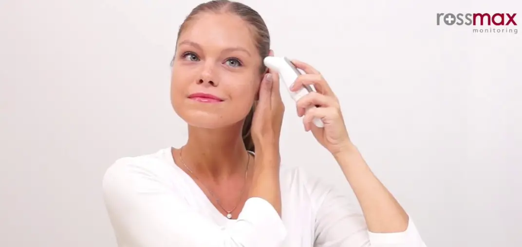 Rossmax Ha500 Non-contact Temple Thermometer User Guide Rossmax Ha500 Non-contact Temple Thermometer User Guide