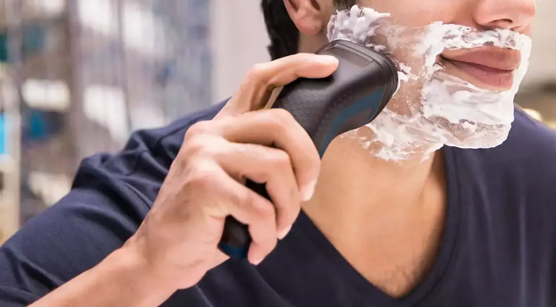 Philips X5001 Wet & Dry Electric Shaver User Manual