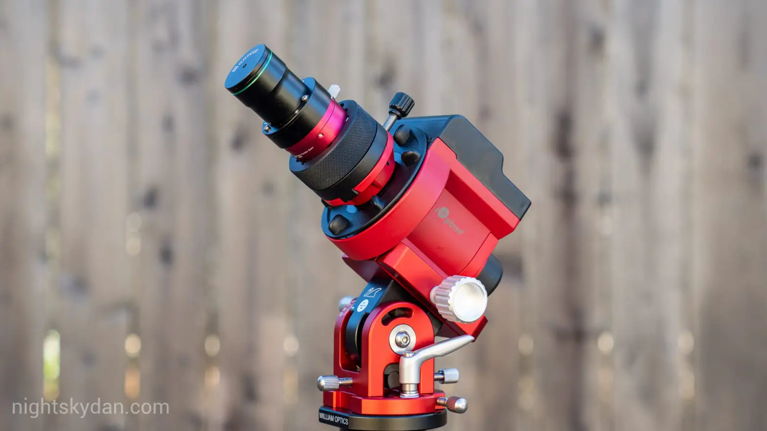 Ioptron Electronic Polarscope With Adapter For The Skyguider Installation Guide