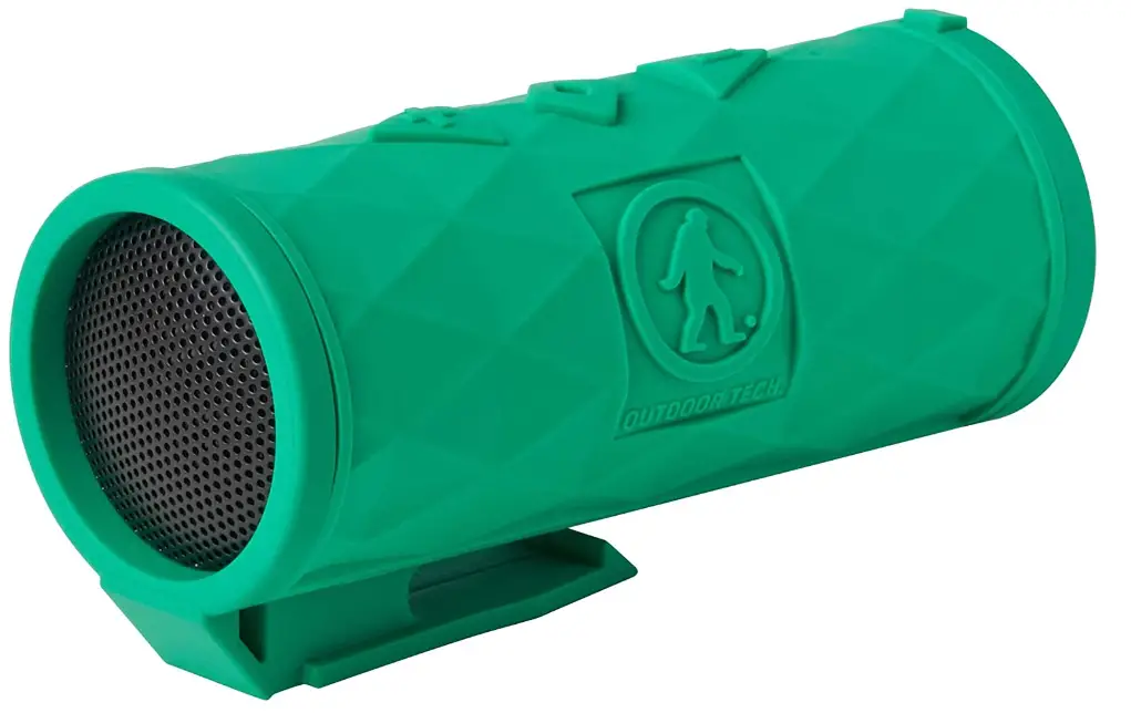 Outdoor-Tech-Buckshot-2.0-Rugged-Bluetooth-Speaker-feature