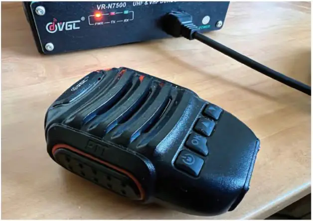 VERO VR-N7500 Dual Band Radio-1