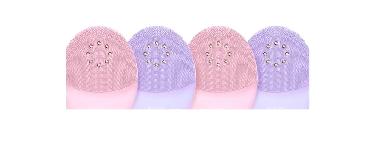 Foreo Luna 3 Plus Thermo-facial Cleansing And Firming Message User Manual Foreo Luna 3 Plus Thermo-facial Cleansing And Firming Message User Manual