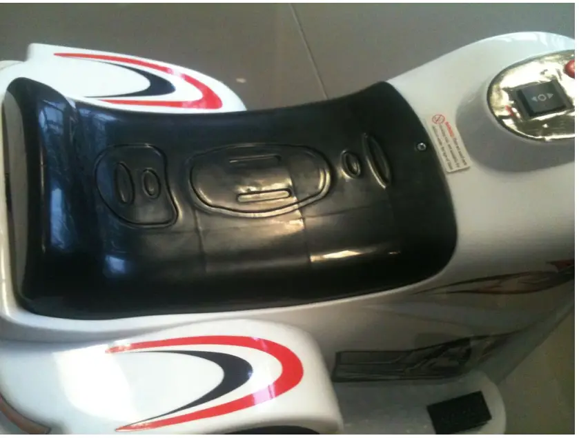 LENOXX 90313 Childrens Electronic Battery Operated Motor Tricycle - BATTERY