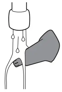 PHILIPS MG5720 Multigroom Face and Hair Trimmer - Cleaning the nose trimmer