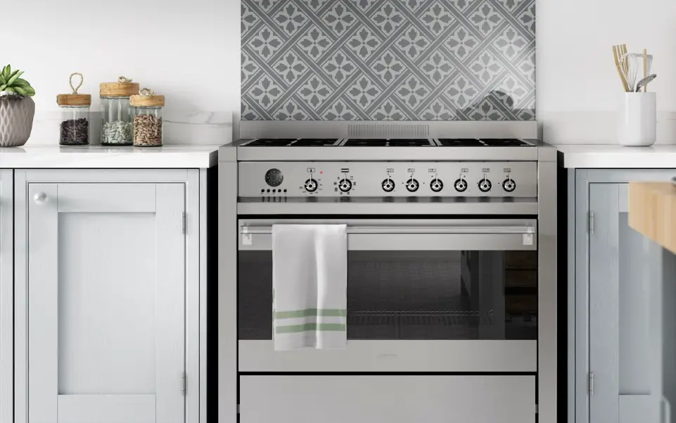 Laura Ashley How To Install Peel Stick And Seal Glass Splashbacks Instruction Manual