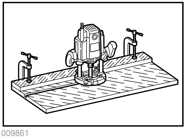 makita RP1800 Router - cutting position