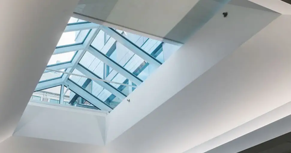 Draper Skylight 2 Flexshade Instruction Manual