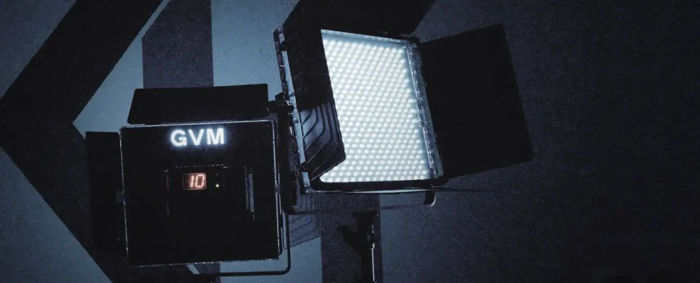 Gvm-led1200 Bi-color Led Light Panel User Manual Gvm-led1200 Bi-color Led Light Panel User Manual