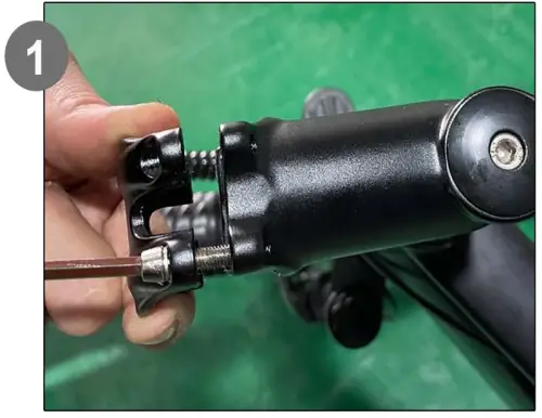 GOTRAX EMERGE 26 Inch Electric Bicycle - 13