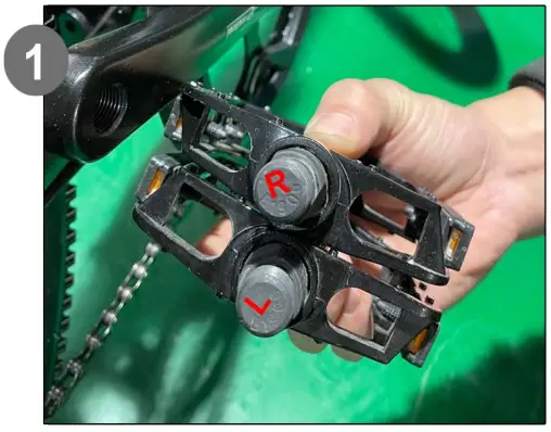 GOTRAX EMERGE 26 Inch Electric Bicycle - 21