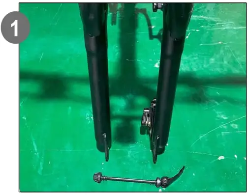 GOTRAX EMERGE 26 Inch Electric Bicycle - 25