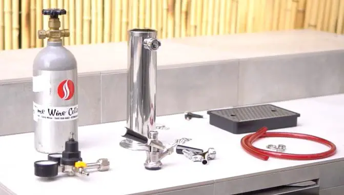 AMD-Direct-SSRFR-24DK-24-Inch-6.6c-Deluxe-Outdoor-Rated-Kegerator-03