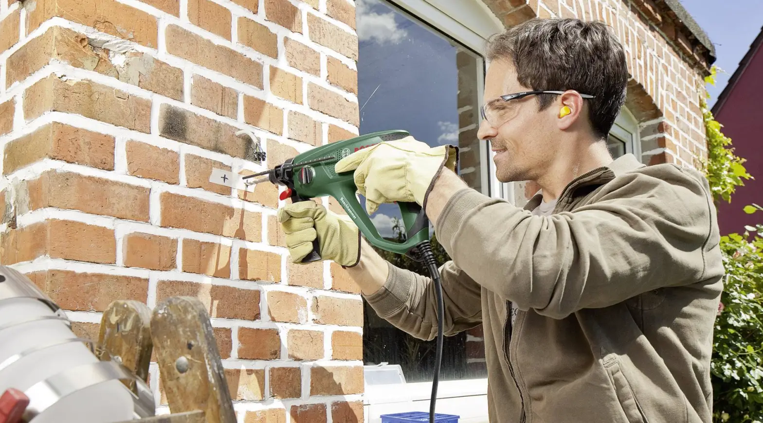 2100 Re Pbh Sds Plus Black Green And Red Rotary Hammer Instruction Manual