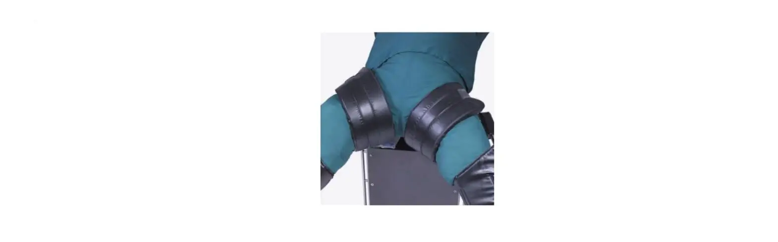 Hill-rom A-80400 Bariatric Nissen Strap/thigh Retractors Instruction Manual Hill-rom A-80400 Bariatric Nissen Strap/thigh Retractors Instruction Manual