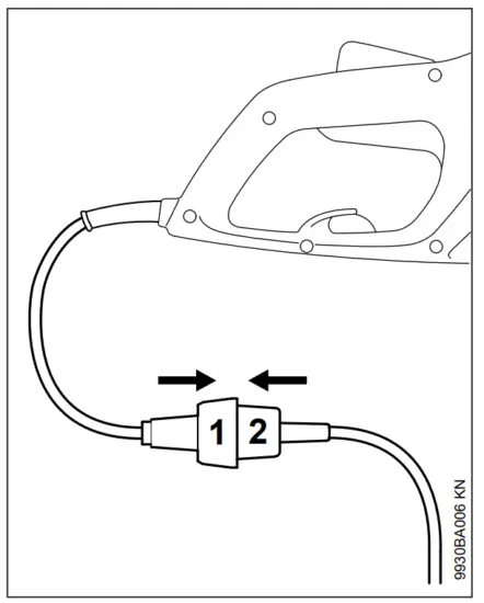 STIHL HSE 42 Very Light 420W Electric Hedge Trimmer - Vertical Cut1