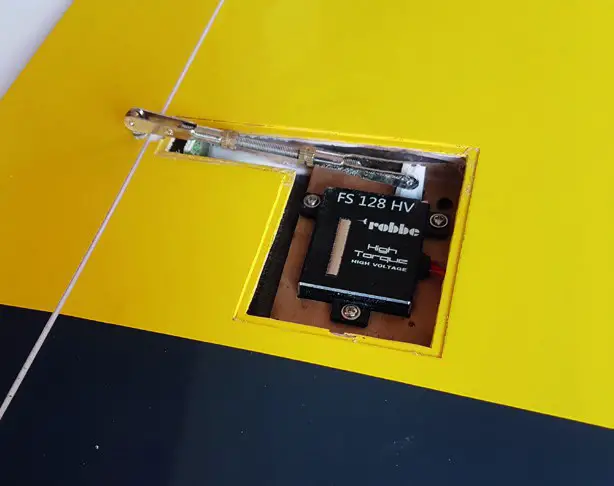 robbe Scirocco S 75m PNP Full-GRP High Performance Glider With 4 Flap Wing - figure 42