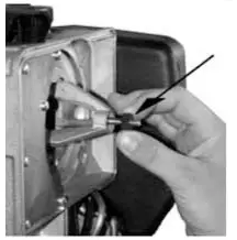 WINCO W6010DE I Protable Generators Kohler Diesel 6000 Watt - Check the rubber seal is undamaged