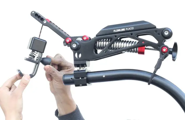 FLYCAM Flowline Placid 2-Axis Stabilizing Loosen the knob