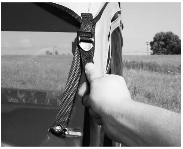 FALCON RIDGE JD XUV25 FC05 825iFull Cab Enclosurefits Lexan Windshield - ladder lock buckles1