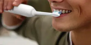 FIG 1 Philips Sonic Electric Toothbrush