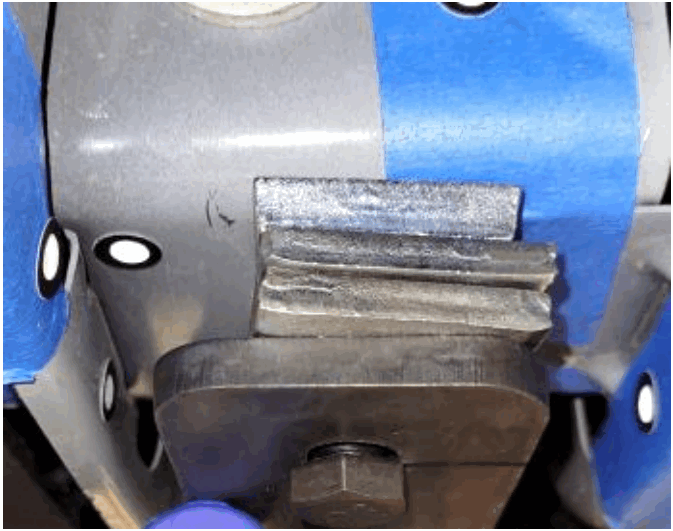 HORIZON 84557 Class 3 Trailer Hitch 2 Inch Receiver - driver side