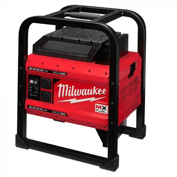 milwaukee MXF002 MX Fuel Carry-On 120V Cordless 3600W-1800W Power Supply image