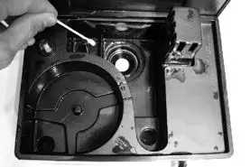 Heaven Fresh HF 707 Digital Ultrasonic Cool and Warm Mist Humidifier - CLEANING AND MAINTENANCE 2