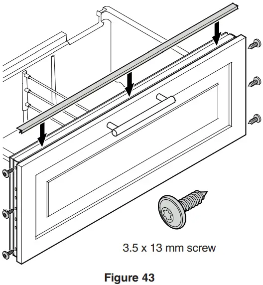 LIEBHERR HC 1580 30 Inch Panel Ready Counter Depth Bottom Freezer Refrigerator - Feature 48