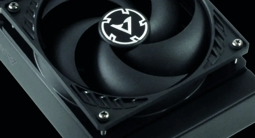 ARCTIC Liquid Freezer Waterncreased Performance