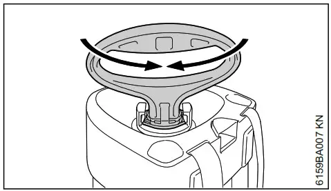 STIHL SG 21 Hand Sprayer - Pump 2