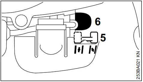 Stihl HS 45 Homescaper Hedge Trimmer - Fig 6