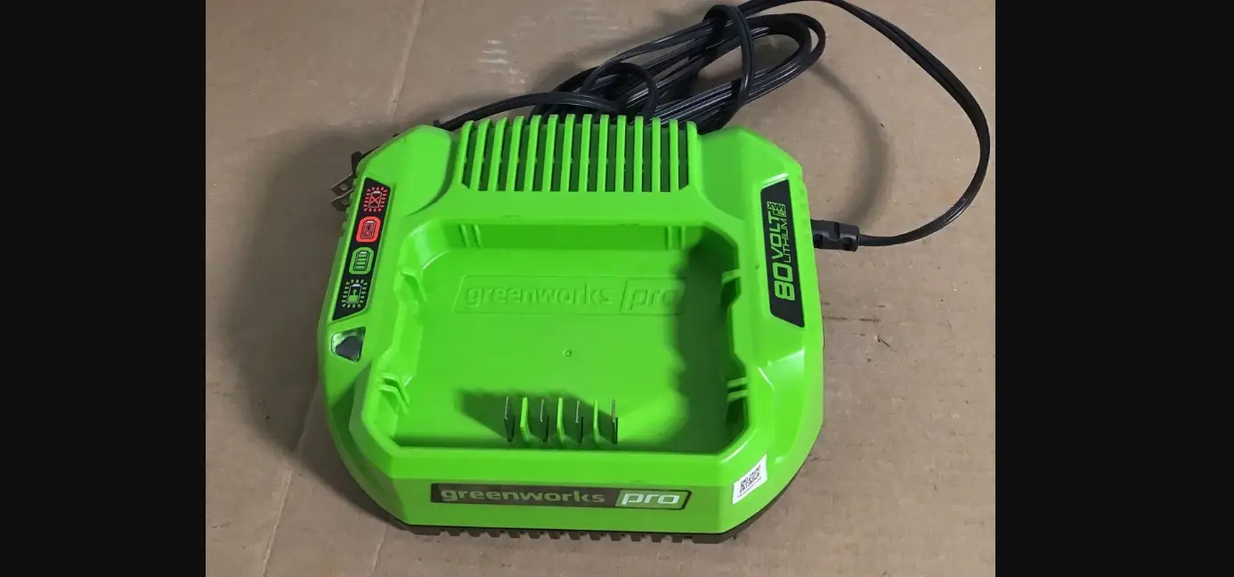 Greenwork Pro Cab801 80v Lithium Ion Charger Owner's Manual
