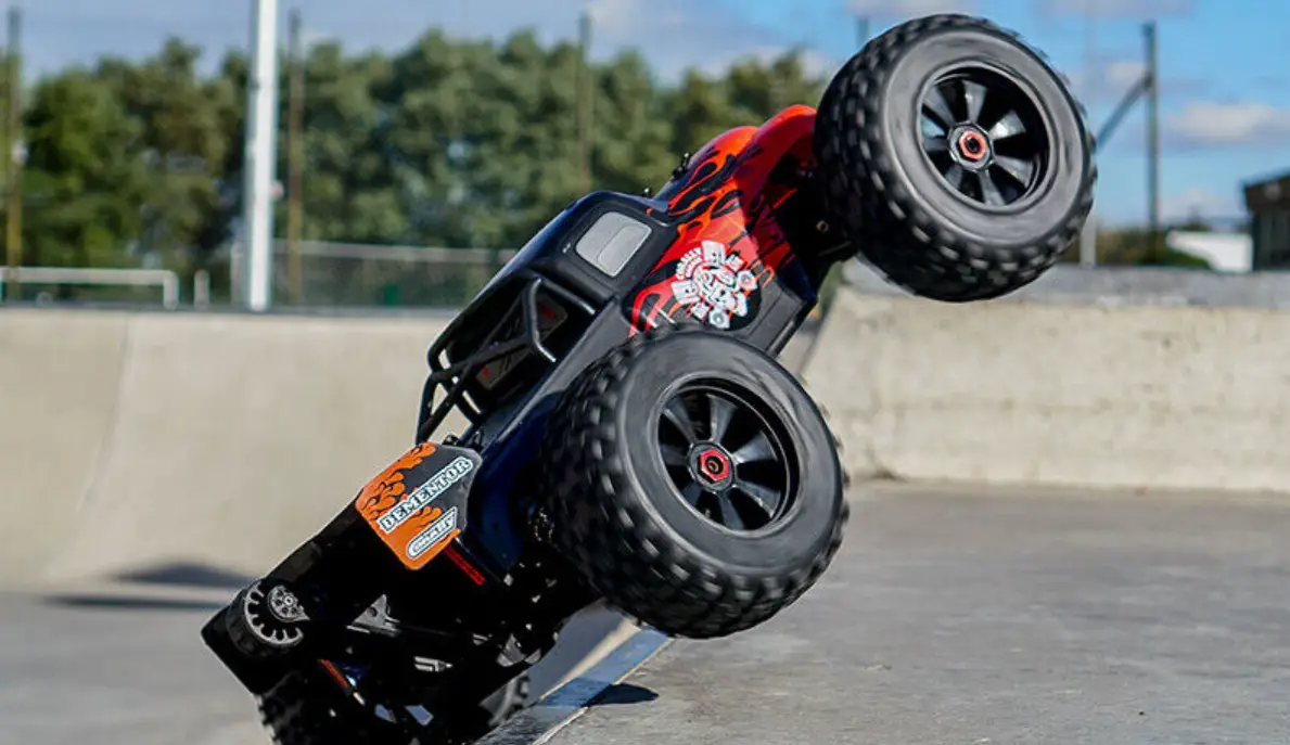 Corally C-00167 Monster Truck Instructions