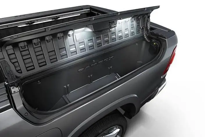 Diamondback Cvr-8 Ram Trucks With Rambox Cargo Management System Installation Guide Diamondback Cvr-8 Ram Trucks With Rambox Cargo Management System Installation Guide