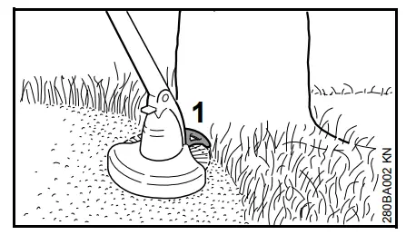 STIHL FSE 31 Electric Grass Trimmer - Mowing1