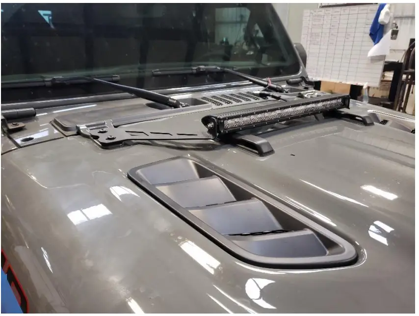 HAMMERHEAD-JEEP-JL-2018 --20XX-20”-Light-Bar-Hood-Mount-fig-5